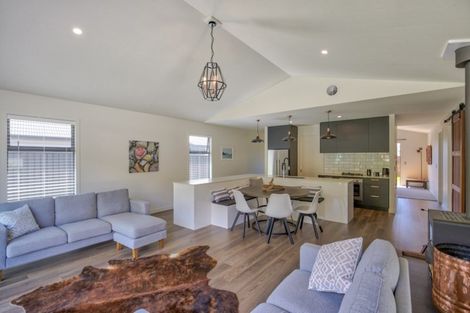 Photo of property in 61 Kelliher Drive, Wanaka, 9305