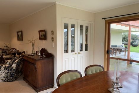 Photo of property in 44 Mount Herbert Road, Waipukurau, 4200