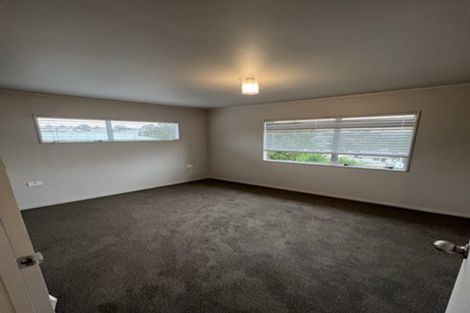 Photo of property in 38 Lilburn Crescent, Massey, Auckland, 0614
