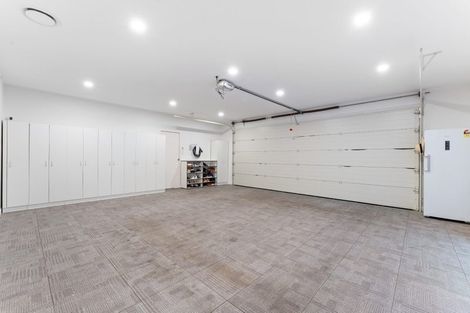 Photo of property in 17 Te Hoe Grove, Pinehill, Auckland, 0632