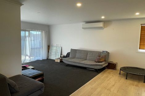 Photo of property in 72 Alexandra Street, Marton, 4710
