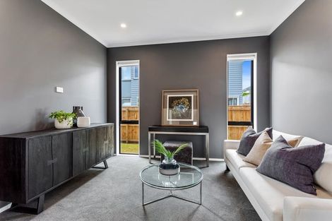 Photo of property in 1 Koura Drive, Red Beach, 0932