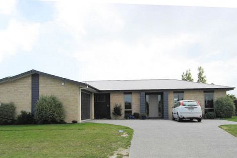 Photo of property in 5 Matisse Close, Rolleston, 7614