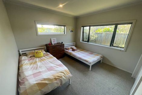 Photo of property in 5a Cornwall Road, Taradale, Napier, 4112