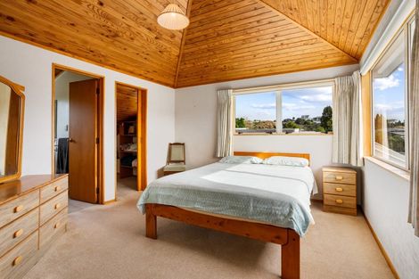 Photo of property in 104 Moana Anu Anu Avenue, Whangamata, 3620