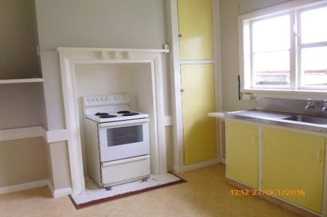 Photo of property in 29-31a Peel Street, Westport, 7825