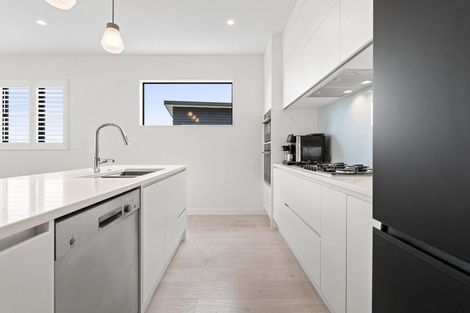 Photo of property in 3 Rockpool Road, Orewa, 0931