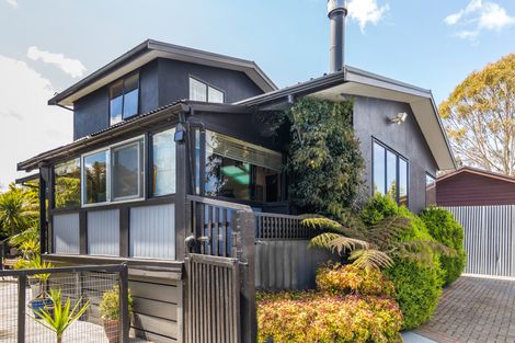 Photo of property in 24 Kiddle Drive, Hilltop, Taupo, 3330