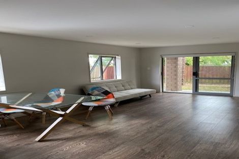 Photo of property in 53a Pomaria Road, Henderson, Auckland, 0610