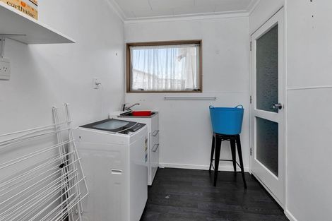 Photo of property in 8 Edge Street, Onerahi, Whangarei, 0110