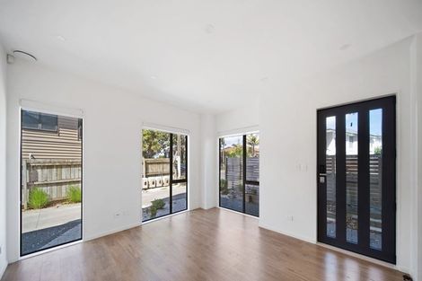 Photo of property in 64 Landscape Road, Papatoetoe, Auckland, 2025