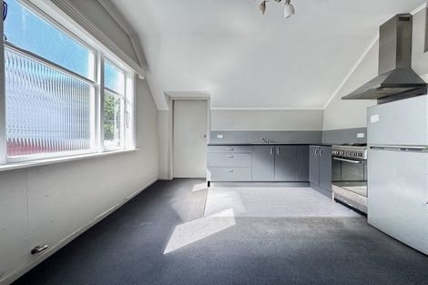 Photo of property in 5/28-28b Austin Street, Mount Victoria, Wellington, 6011