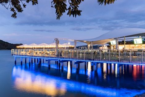 Photo of property in 9 Silver Fern Avenue, Hobsonville, 0616