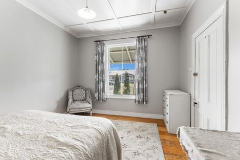 Photo of property in 50 Maxwell Avenue, Durie Hill, Whanganui, 4500