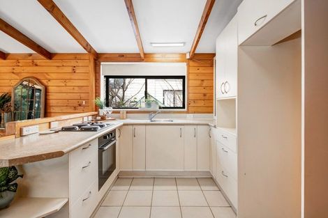 Photo of property in 22 Randal Place, Bayview, Auckland, 0629