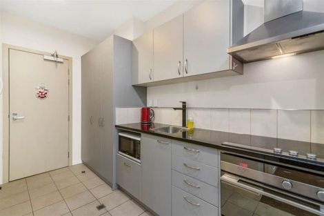 Photo of property in Royal Court Apartments, 1193unit Hinemoa Street, Rotorua, 3010