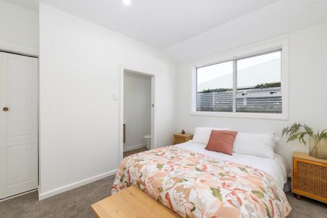 Photo of property in 125 Centaurus Road, Huntsbury, Christchurch, 8022