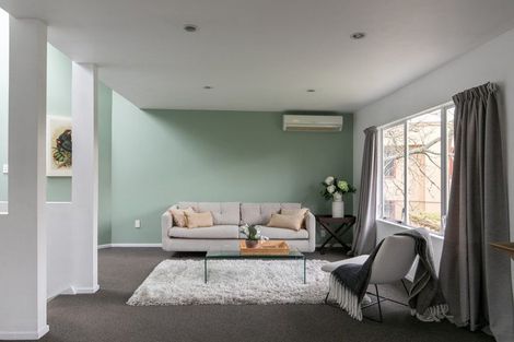 Photo of property in 7 Busby Place, Havelock North, 4130