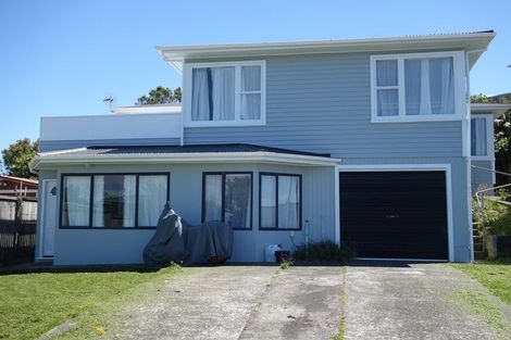 Photo of property in 9 Glenamoy Crescent, Johnsonville, Wellington, 6037