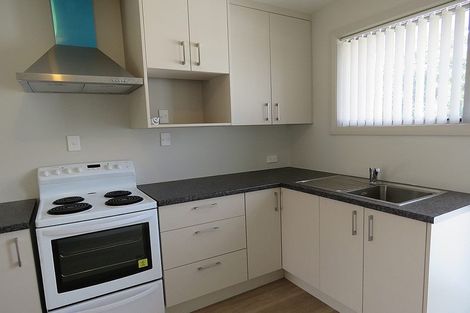 Photo of property in 2/28 Mona Vale Avenue, Riccarton, Christchurch, 8011