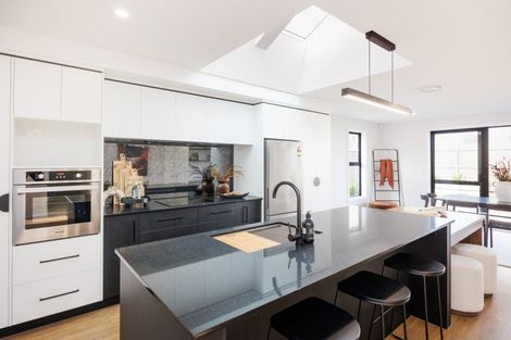 Photo of property in 68 Freedom Drive, Kelvin Grove, Palmerston North, 4414