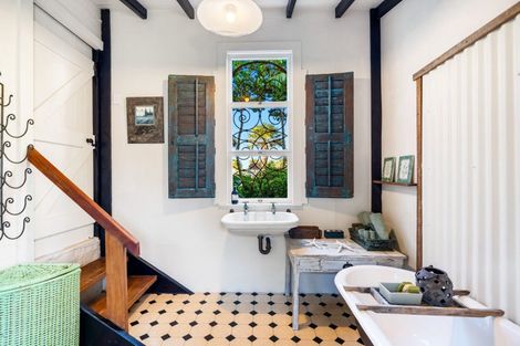 Photo of property in 10 Grange Road North, Haumoana, 4102