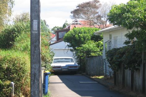 Photo of property in 4 Koromiko Street, New Lynn, Auckland, 0600