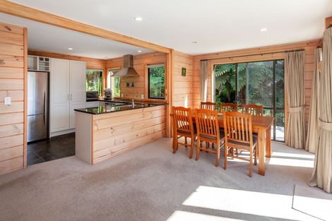 Photo of property in 5 Waihirere Drive, Tuateawa, Coromandel, 3583