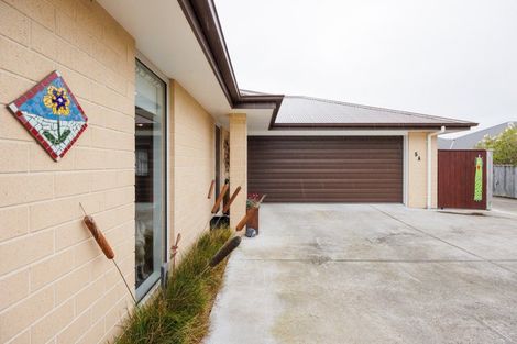 Photo of property in 5a Blenheim Place, Feilding, 4702