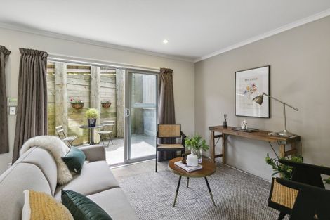 Photo of property in 3c Woodhouse Avenue, Karori, Wellington, 6012