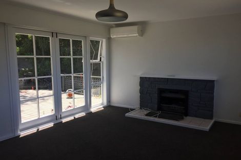 Photo of property in 3 Hilling Street, Titirangi, Auckland, 0604
