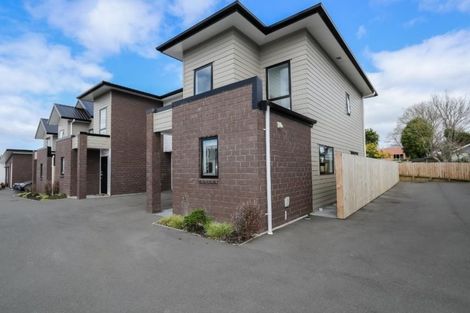 Photo of property in 28u4 Mahoe Street, Melville, Hamilton, 3206