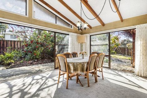 Photo of property in 55 Blakeborough Drive, Forrest Hill, Auckland, 0620