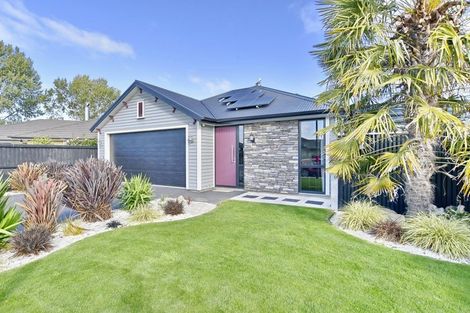Photo of property in 5 Peak Crescent, Kaiapoi, 7630
