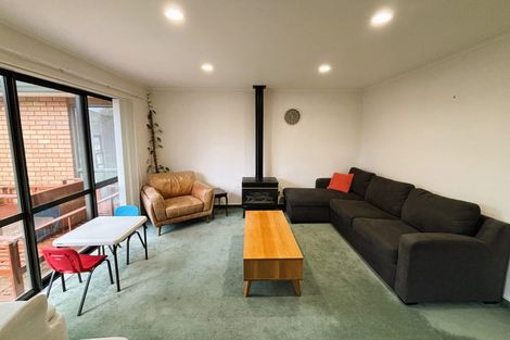 Photo of property in 33 College Drive, Paraparaumu, 5032