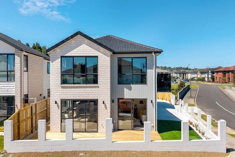 Photo of property in 20 Hughs Way, Flat Bush, 2019