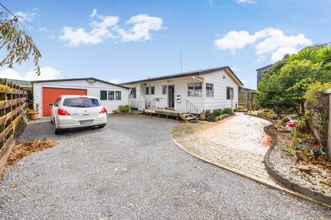 Photo of property in 52a Cosgrave Road, Papakura, 2110