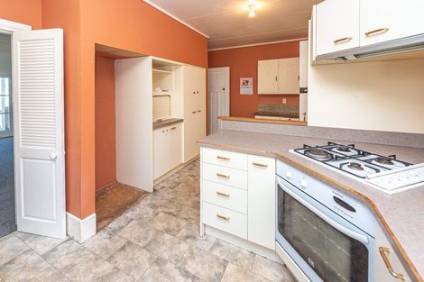 Photo of property in 14 Hurworth Place, College Estate, Whanganui, 4500
