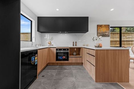 Photo of property in 13c Southview Place, Wattle Downs, Auckland, 2102