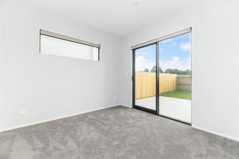 Photo of property in 33 Pilot Drive, Hobsonville, Auckland, 0616