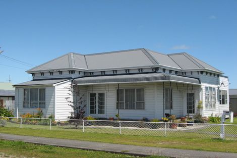 Photo of property in 124 Romilly Street, Westport, 7825