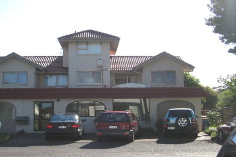 Photo of property in 6/3 Glen Road, Browns Bay, Auckland, 0630