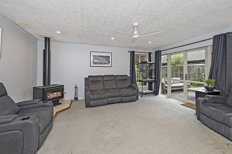 Photo of property in 42 Masefield Drive, Rolleston, 7614