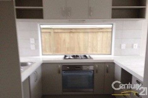 Photo of property in 94 Flat Bush School Road, Flat Bush, Auckland, 2019