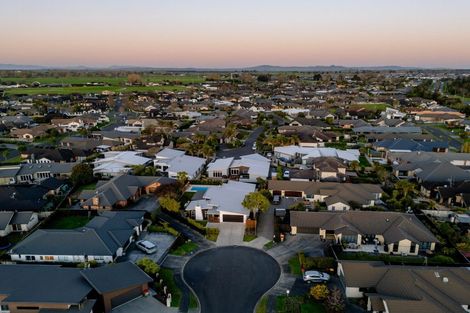 Photo of property in 13 Margrain Close, Huntington, Hamilton, 3210