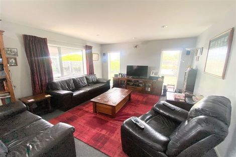 Photo of property in 33 Champagne Avenue, Yaldhurst, Christchurch, 8042