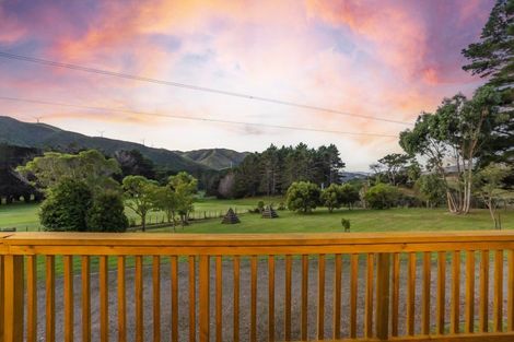 Photo of property in 306 South Makara Road, Makara, Karori, 6972