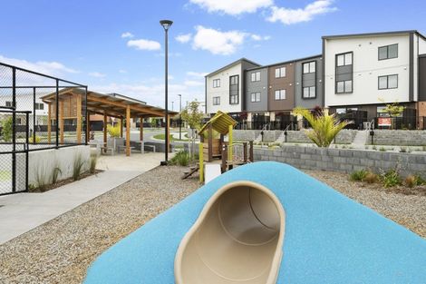 Photo of property in 53 Jabuka Street, Glen Eden, Auckland, 0602