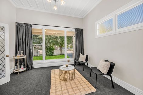 Photo of property in 702 Avenue Road West, Saint Leonards, Hastings, 4120