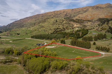 Photo of property in 930 Mount Barker Road, Wanaka, 9382